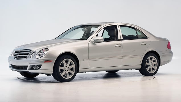 Mercedes E220 2007 Kiralık Araç Arnavutluk