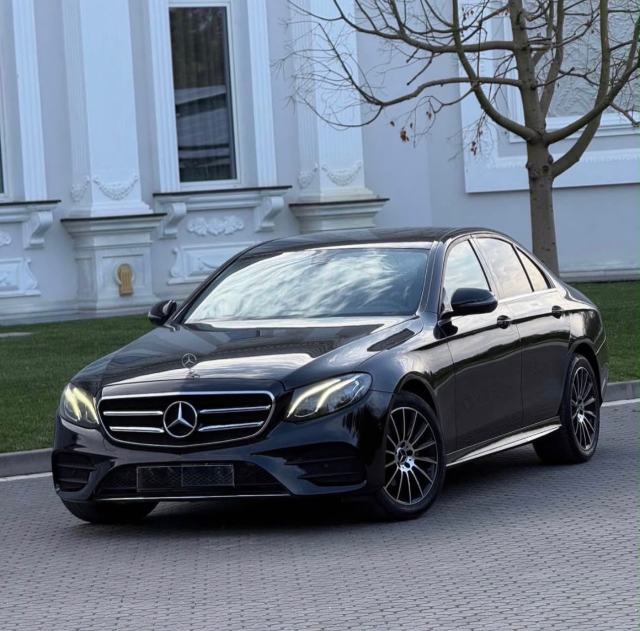 Mercedes E220 2019 - Arnavutluk Araç Kiralama